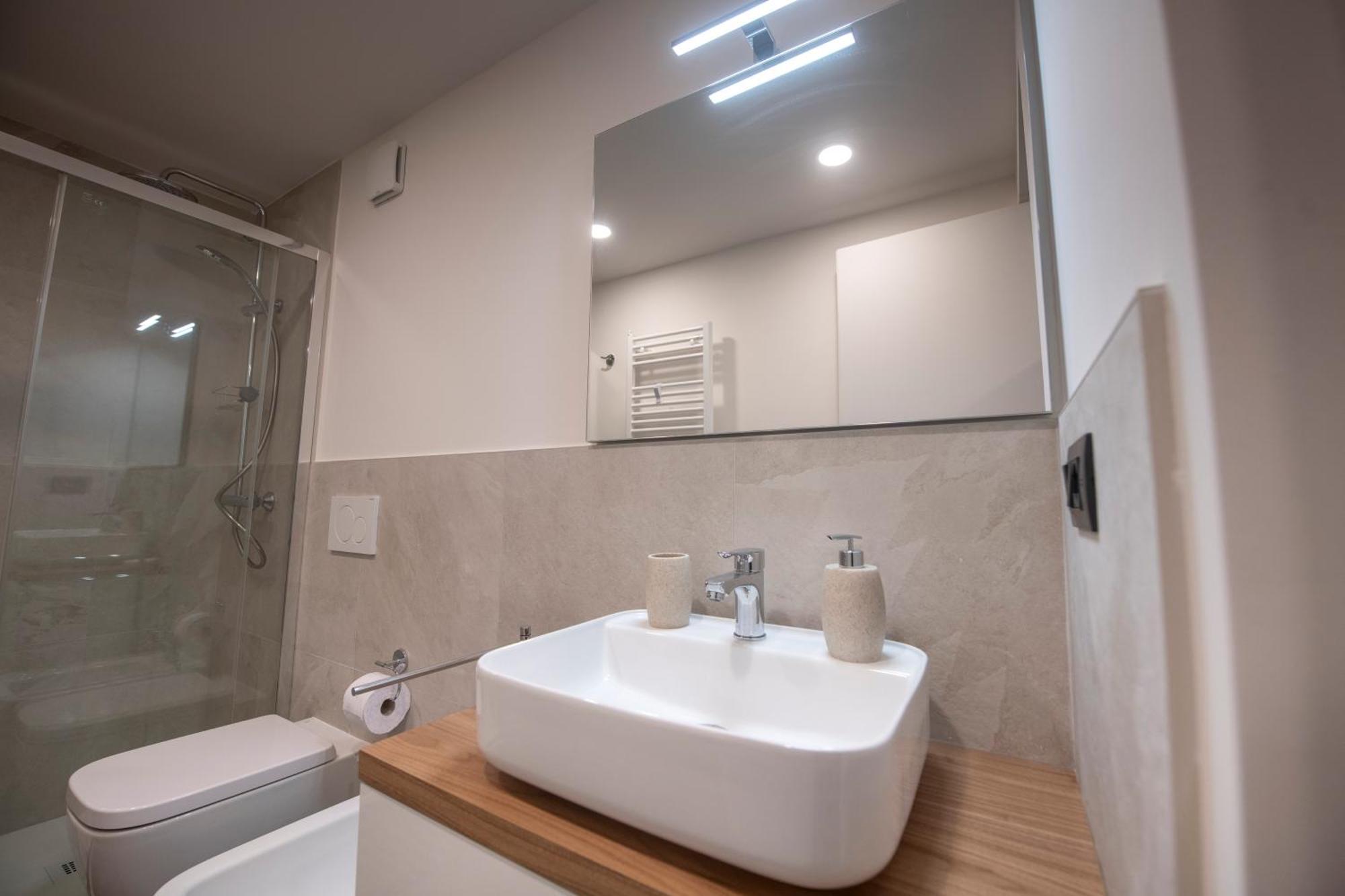 258 - The Loft In Largo Zecca - Luxury Nel Cuore Di Genova Bagian luar foto